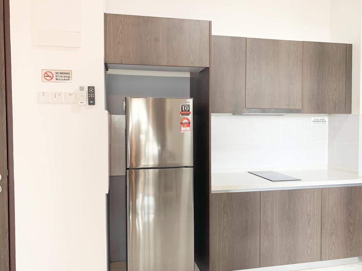 Netflix Two Bedroom Troika Kota Bharu Homestay 182 Zewnętrze zdjęcie
