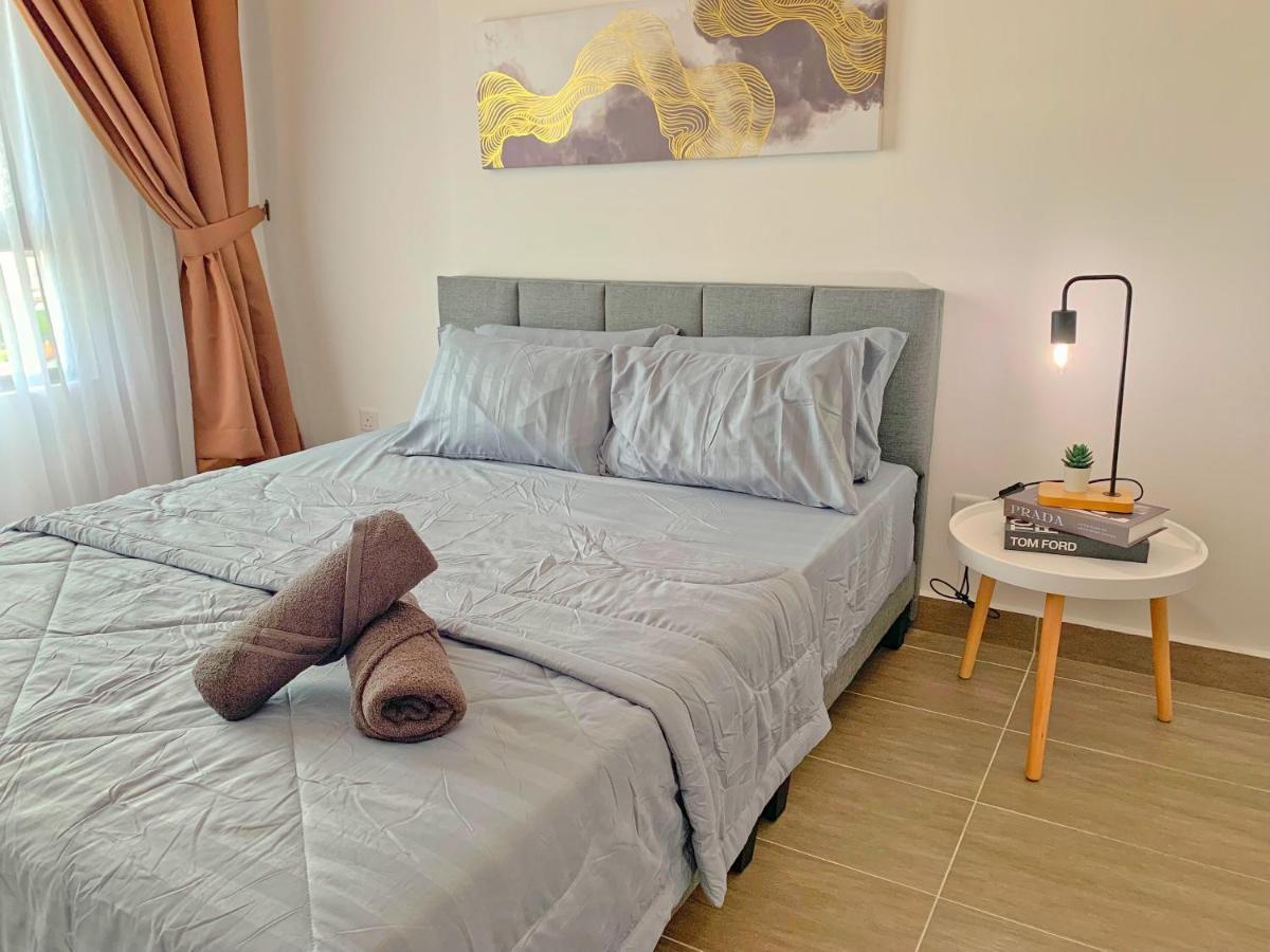 Netflix Two Bedroom Troika Kota Bharu Homestay 182 Zewnętrze zdjęcie